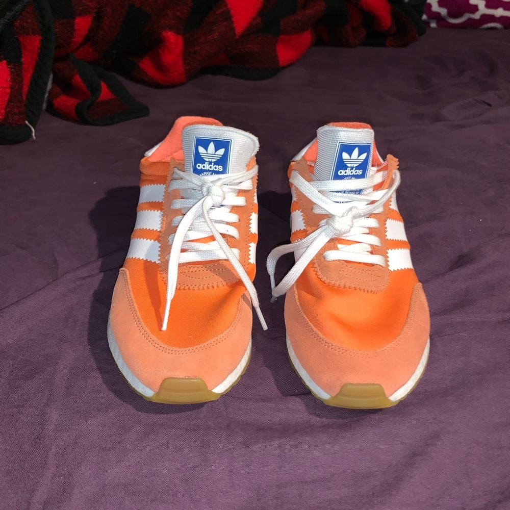 adidas Iniki sneakers